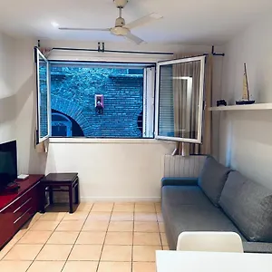 Apartamento Centrico A 150 Metros De La Playa. Parking*, Lloret de Mar